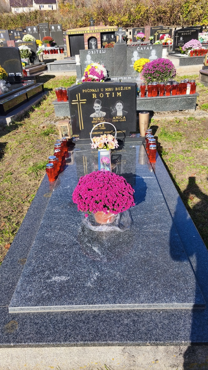 Fotografija groba