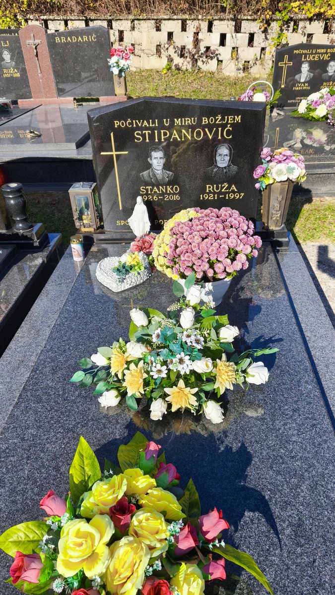 Fotografija groba