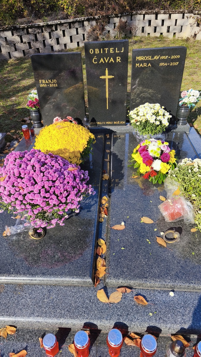 Fotografija groba