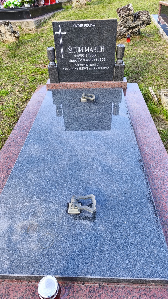 Fotografija groba
