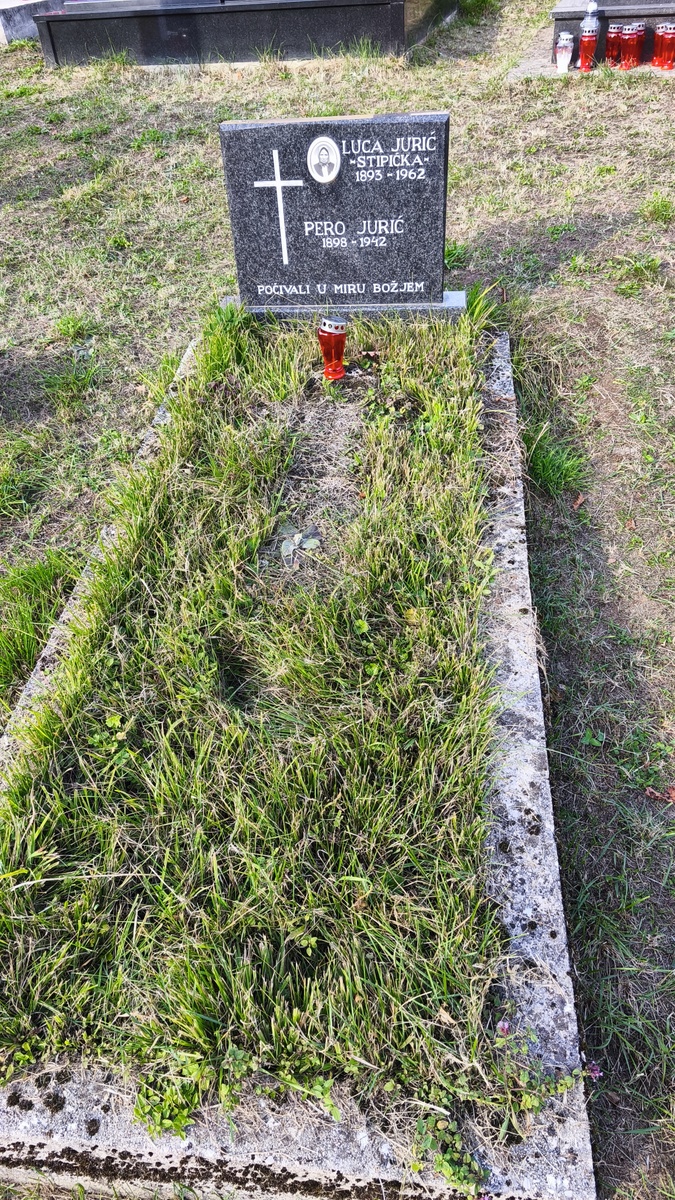 Fotografija groba