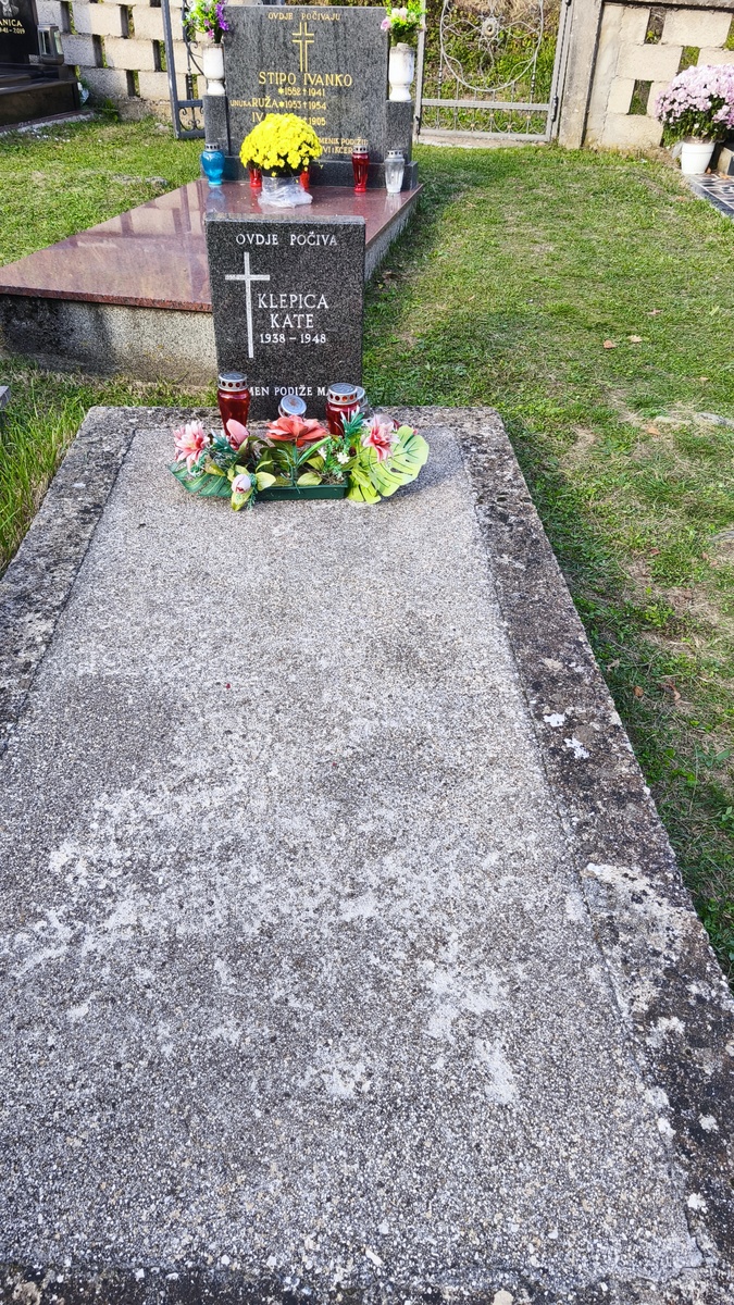 Fotografija groba